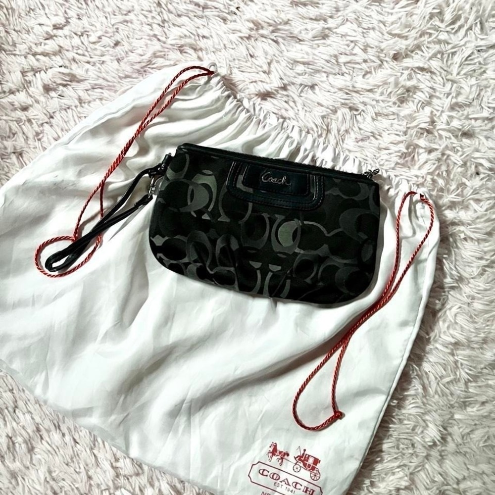 Coach Signature Black Wristlet Clutch Bag Quiet Luxury Preppy Dark Academia